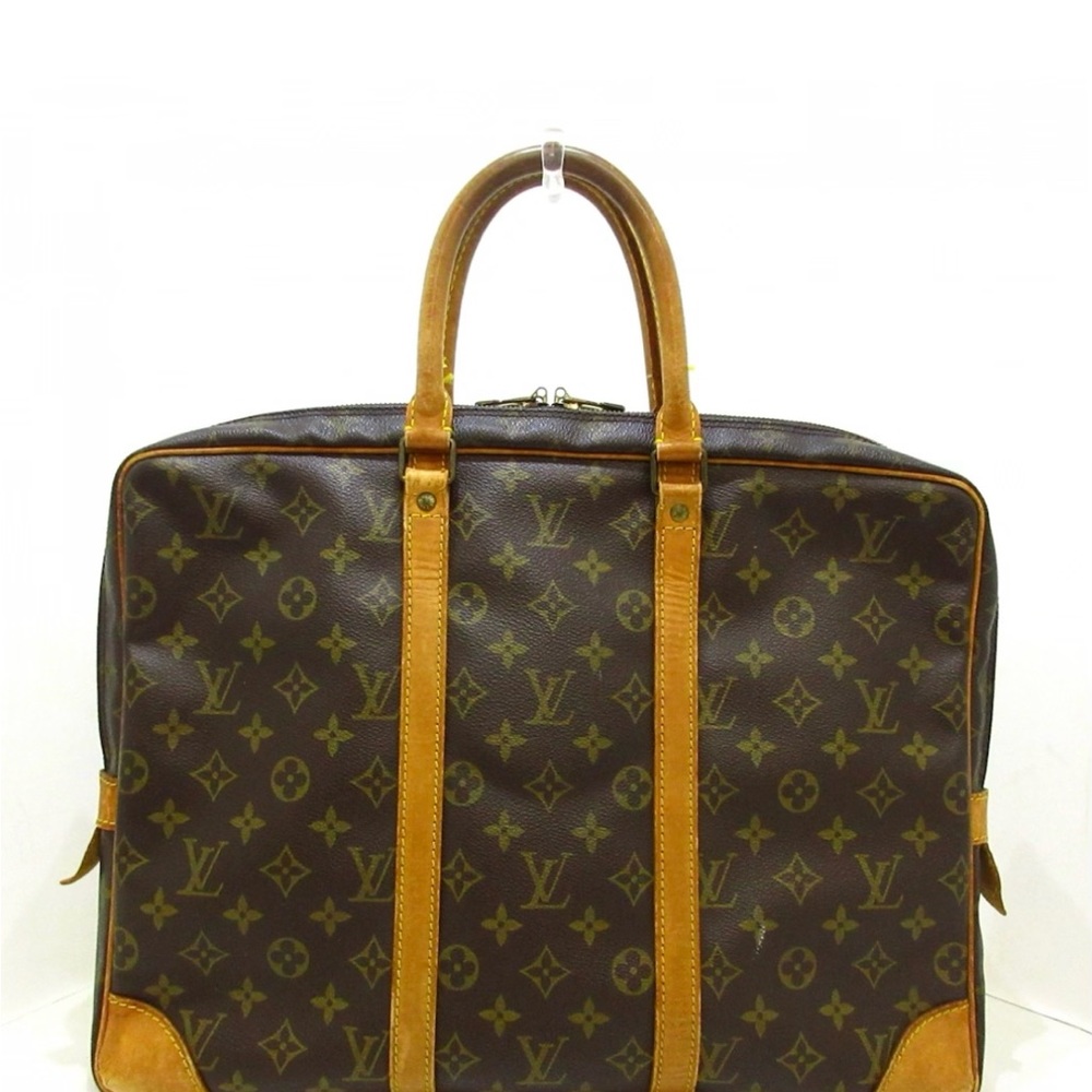 LOUIS VUITTON
Porte Documents Voyage briefcase